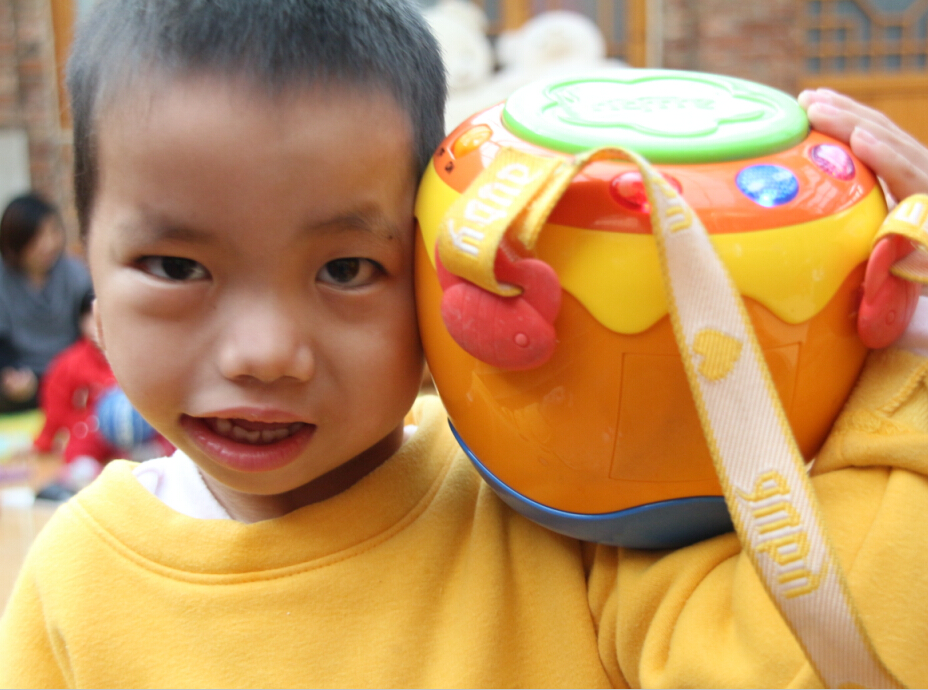 海聪助听器 - 儿童希望救助基金会