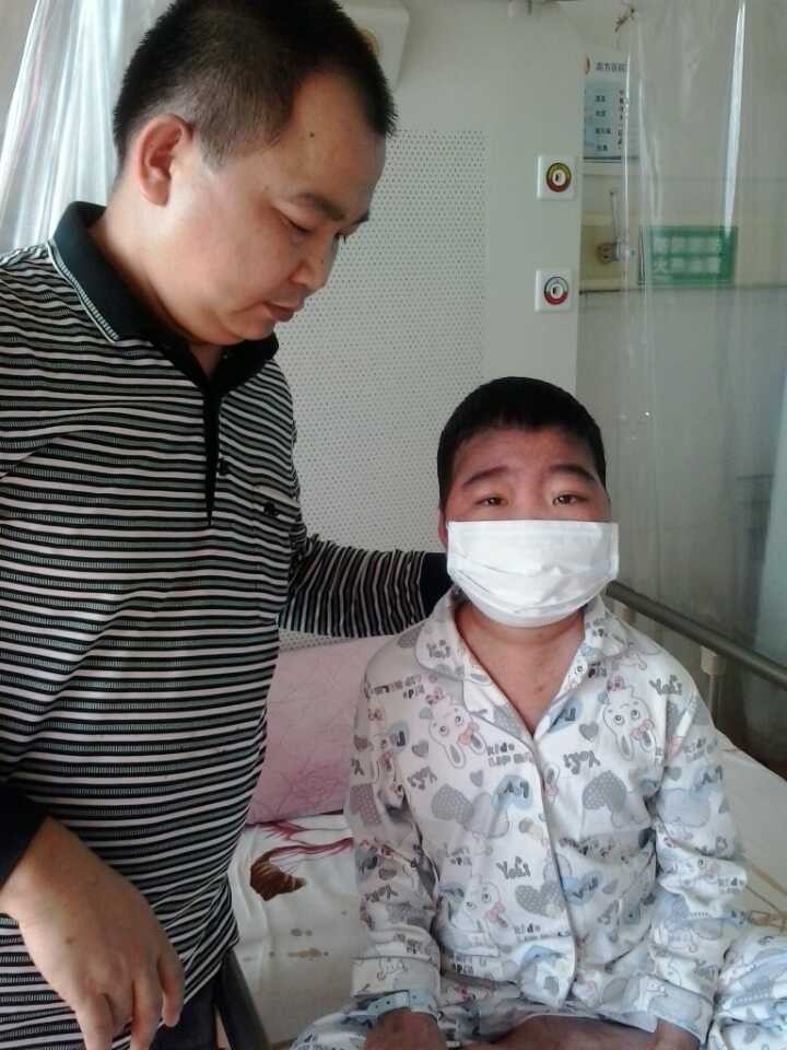 潘友 - 儿童希望救助基金会